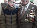 С Днём Защитника Отечества поздравили ветеранов Великой Отечественной Войны юные прихожане Свято-Пантелеимоновского прихода г. Гуково