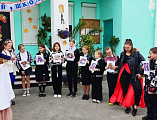 Праздничной линейкой начался учебный год в воскресной школе «Свет Ангела» 