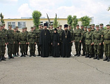 Священники Шахтинской епархии провели беседу с военнослужащими воинской части в г. Шахты