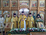 Совместная Литургия выпускников Свято-Тихоновского гуманитарного университета