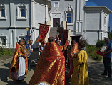 В храме Донской иконы Божией Матери г. Новошахтинска почтили память священномученика Александра, епископа Команского, небесного покровителя города Новошахтинска и горняков