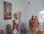 Продолжая пасхальные торжества, Преосвященнейший епископ Симон совершил Божественную литургию в храме вмч. Георгия Победоносца пос. Новозарянский