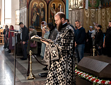 Вечерня Великой Пятницы с чином выноса Плащаницы