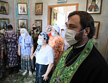 В День Святого Духа Преосвященнейший епископ Симон совершил Божественную литургию в храме пророка Иоанна Крестителя г. Шахты