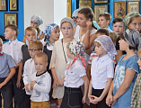 Ежегодная благотворительная акция «Поможем собрать детей в школу» прошла в храме Архангела Михаила п. Каменоломни