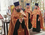 В день святых царственных страстотерпцев в городе Шахты прошел традиционный крестный ход