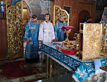 В праздник в честь Казанской иконы Божией Матери Преосвященнейший епископ Симон совершил Божественную литургию и диаконскую хиротонию