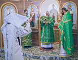 В престольный праздник Преосвященнейший епископ Симон совершил Божественную литургию в храме святого благоверного князя Александра Невского г. Шахты и рукоположил в сан иерея диакона Даниила Зырянова