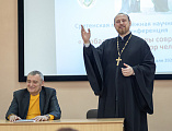 Шахтинская епархия организовала и провела в вузе традиционную Сретенскую научно-практическую молодежную конференцию