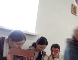 В воскресной школе села Первомайского прошло занятие о церковных записках и Таинстве Евхаристии