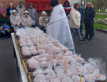 В хуторе Табунщиково и Горненском психоинтернате освятили пасхальные куличи