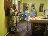 В праздник Сретения Господня Преосвященнейший епископ Симон совершил богослужение в храме блаженной Ксении Петербургской города Шахты