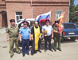 Окружной священник Донецкого округа ВКО ВВД совершил чин освящения гуманитарной помощи и благословил казаков на доставку этого груза