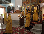 Совершая архипастырский визит в Верхнедонское благочиние, Преосвященнейший епископ Симон посетил приход Архистратига Михаила станицы Вёшенской