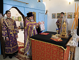 В новопостроенном храме города Гуково в честь преподобномученицы княгини Елисаветы совершена первая Божественная литургия архиерейским чином