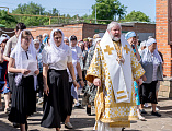 В престольный праздник Преосвященнейший епископ Симон возглавил Божественную литургию в храме Вознесения Господня города Шахты