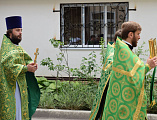 В храме святой блаженной Ксении Петербургской г.Шахты прошло праздничное соборное богослужение по случаю престольного праздника