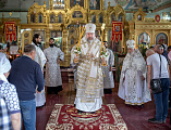 В престольный праздник Преосвященнейший епископ Симон возглавил Божественную литургию в храме Вознесения Господня города Шахты