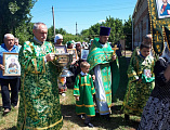 В День Святого Духа прихожане Свято-Духовского храма хутора Грачев отметили престольный праздник
