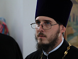 Преосвященнейший епископ Симон посетил приход великомученицы Варвары города Гуково и ознакомился с ходом строительных работ по храму