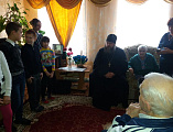 В Тарасовском благочинии с Днем матери поздравили женщин Центра социального обслуживания граждан пожилого возраста х. Мартыновка