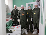 Преосвященнейший епископ Симон посетил пациентов красной зоны COVID-госпиталя города Каменск Шахтинский