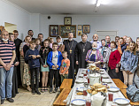 Впервые в Шахтинской епархии совершена Божественная литургия архиерейским чином с сурдопереводом в храме Покрова Пресвятой Богородицы г. Каменск-Шахтинский