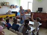 В воскресной школе храма великомученика Пантелеимона г. Гуково поздравили педагогов с Днем учителя