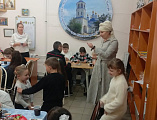 Изучение традиционных казачьих рукоделий в воскресной школе «Светочъ» Донского храма города Новошахтинска