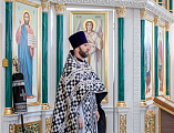 Преосвященнейший епископ Симон совершил Литургию Преждеосвященных Даров в храме святого благоверного князя Александра Невского города Шахты