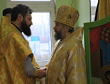 В престольный праздник Преосвященнейший епископ Симон совершил Божественную литургию в храме святого праведного Иоанна Кронштадтского г. Шахты