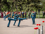В день 80-летия Великой Победы духовенство вместе с шахтинцами почтило память героев Великой Отечественной войны