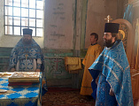 В храме Тихона Задонского станицы Кривянской молитвенно отметили престольный праздник придела в честь иконы Пресвятой Богородицы Спорительница хлебов