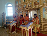 Соборным богослужением отметили день памяти святой равноапостольной первомученицы Феклы Иконийской в храме Донской иконы Божией Матери слободы Шарпаевка