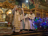 Рождество Христово праздничным богослужением отметили в Покровском кафедральном соборе Шахтинской епархии