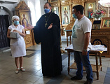  В храме Донской иконы Богородицы г. Новошахтинска прошло торжественное вручение свидетельств выпускникам школы православных добровольцев «Дельфин»
