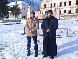 Благочинный Кашарского округа Шахтинской епархии протоиерей Игорь Жевердан посетил село Индустриальное и провел встречу с местной администрацией