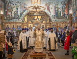 Преосвященнейший епископ Симон совершил Великую рождественскую вечерню