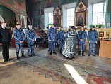 В преддверии Дня войск национальной гвардии РФ в Свято-Андреевском храме города Миллерово состоялся молебен   