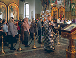 В понедельник первой седмицы Великого поста епископ Шахтинский и Миллеровский Симон совершил великое повечерие с чтением Великого канона преподобного Андрея Критского в Покровском соборе города Шахты