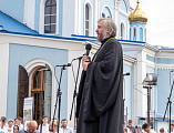 Праздничное мероприятие по случаю 10-летия Шахтинской епархии и награждение победителей фотоконкурса «10 лет Шахтинской епархии» состоялись на Соборной площади г. Шахты