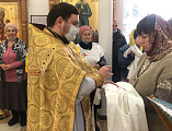 В Державном храме г. Донецка состоялось посвящение в сестры милосердия
