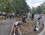 В Свято-Покровском храме города Шахты состоялся субботник и молебен о сохранении творения Божия