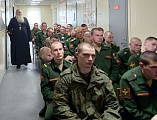 С пастырским визитом иеромонах Николай (Наметышев) провел встречу с военнослужащими 150-мотострелковой дивизии