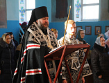 Во вторник первой седмицы Великого поста епископ Шахтинский и Миллеровский Симон совершил повечерие с чтением Великого канона преподобного Андрея Критского в храме Архистратига Михаила пос. Каменоломни