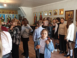 Школьники приняли участие в росписи пасхальных яиц