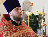 В престольный праздник Преосвященнейший епископ Симон совершил Божественную литургию в храме святой блаженной Матроны Московской г. Донецка