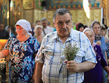 В день Святой Троицы, Пятидесятницы Преосвященнейший епископ Симон возглавил праздничное богослужение в Покровском кафедральном соборе г. Шахты