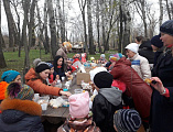 Продолжая сложившуюся добрую традицию, воспитанники воскресной школы «Свет Ангела» при храме целителя Пантелеимона г. Гуково на осенних каникулах отправились в паломническую поездку