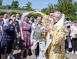 В престольный праздник Преосвященнейший епископ Симон возглавил Божественную литургию в храме Вознесения Господня города Шахты